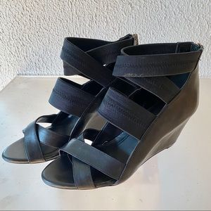 🖤 BCBGeneration Strappy Wedge **NEW!!!** Sz 8